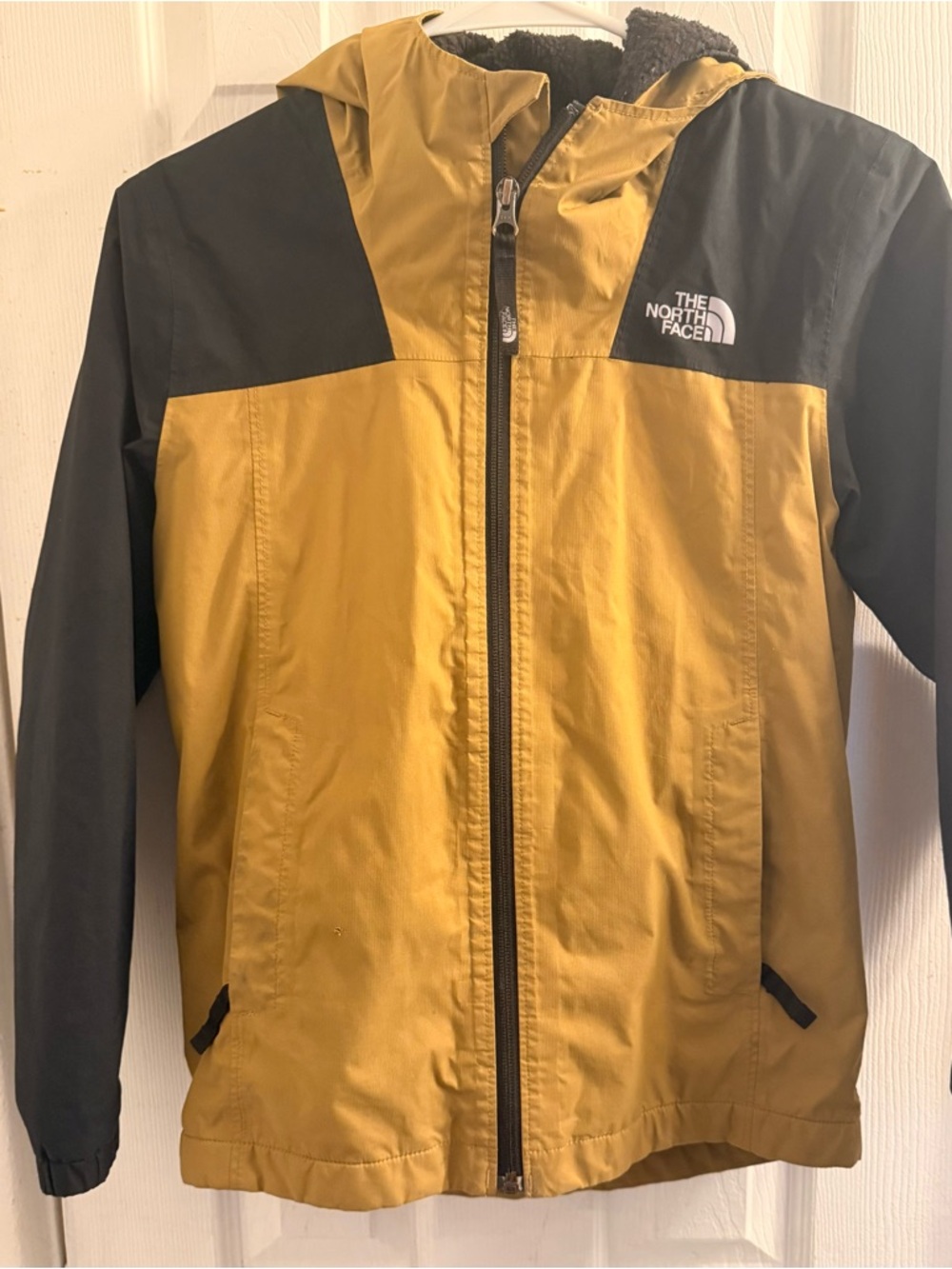 Boys North Face Tan and Black Hooded Jacket size 10/12